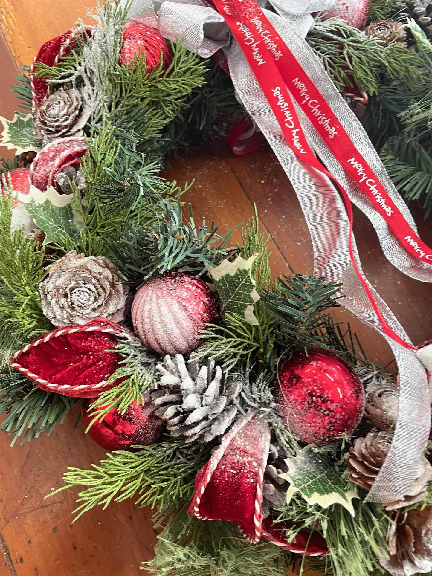 Large Christmas Wreath - Red Bauble