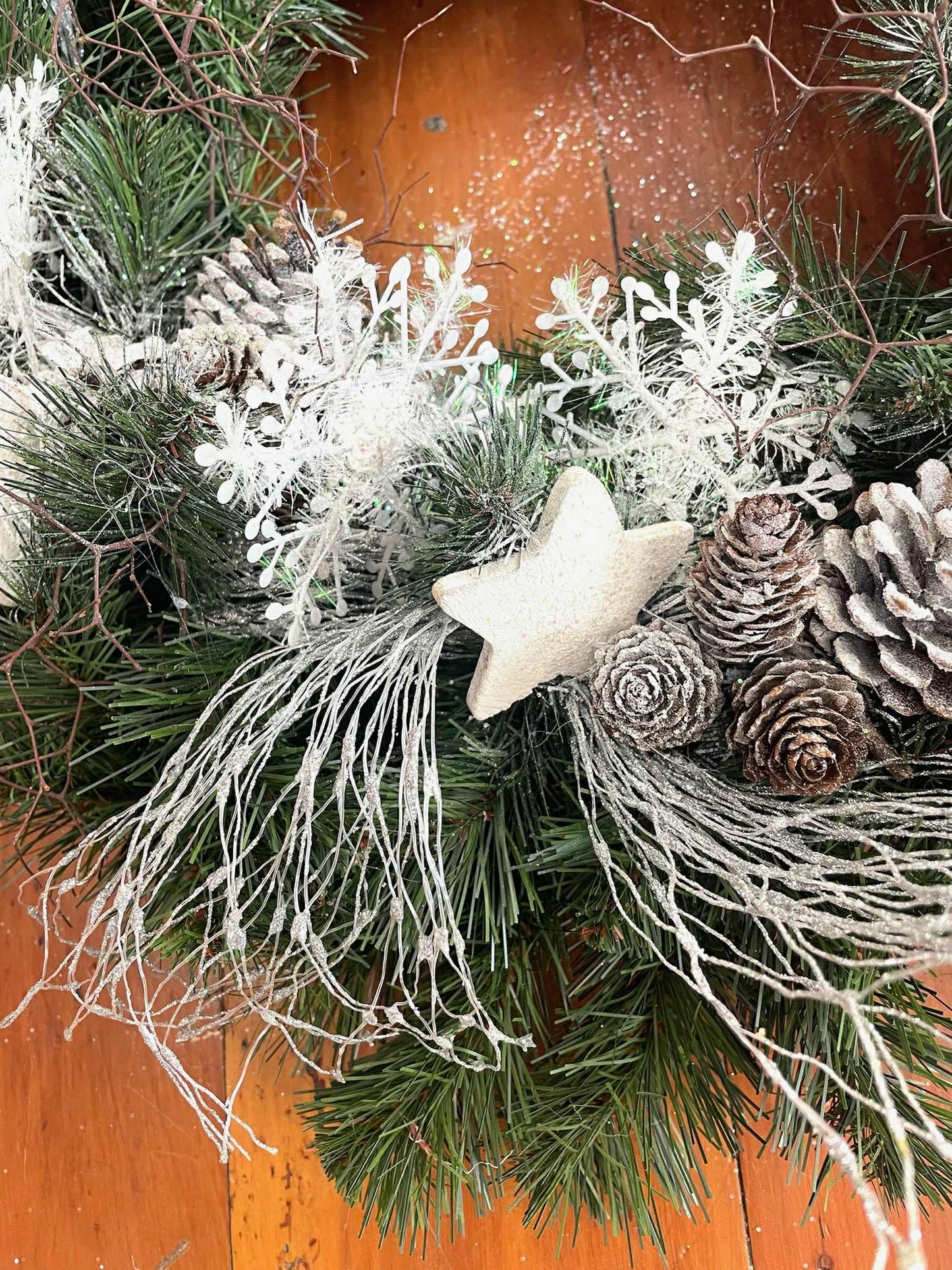 Large Christmas Wreath - White Snowflake